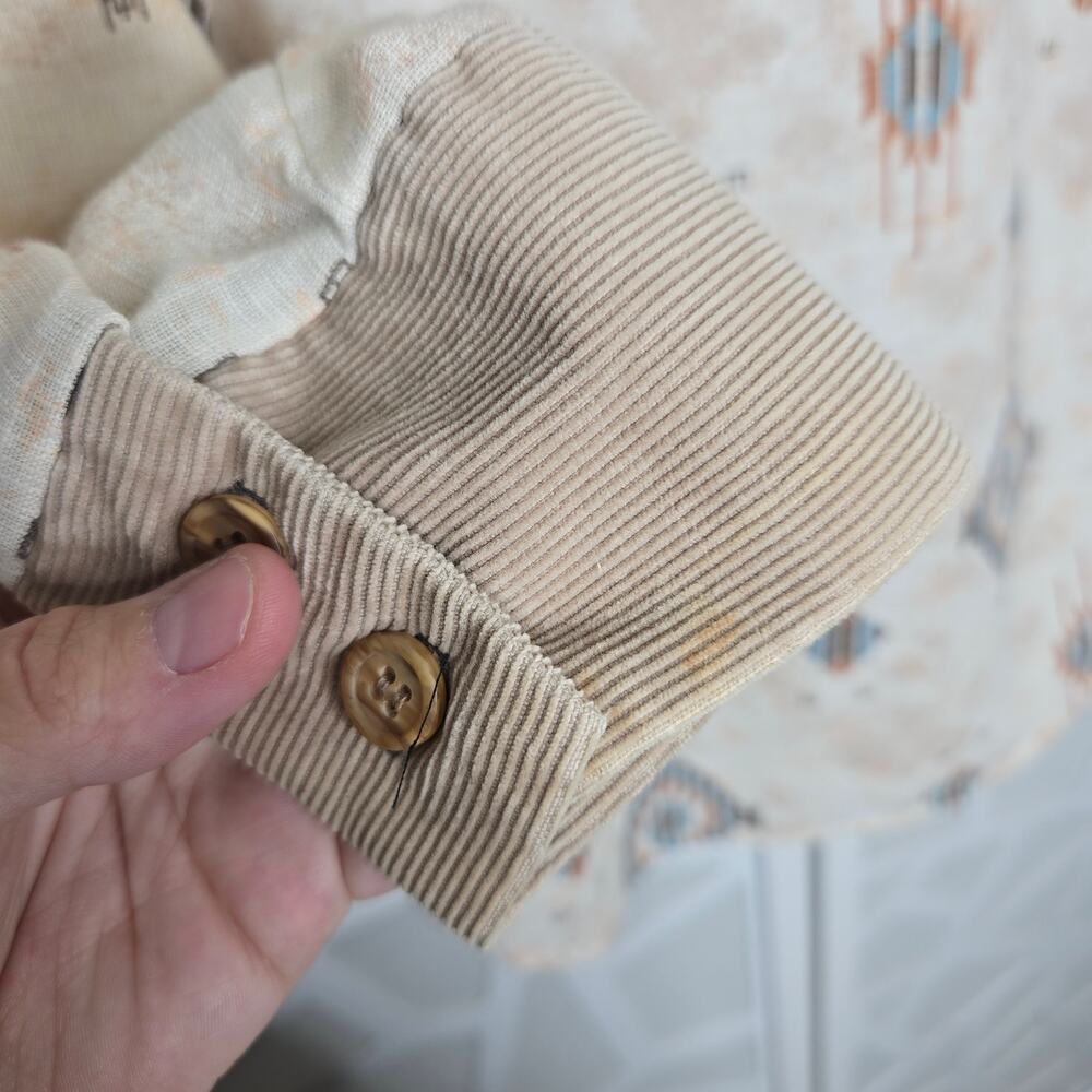 VINTAGE Lazy H Cream Corduroy Aztec Long Sleeve Button Down Shirt Mens SZ SM - Picture 5 of 6